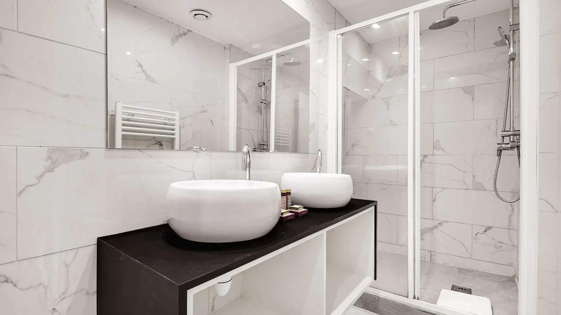 Super Appartement 2Br 6P Bastille Paris Apartment